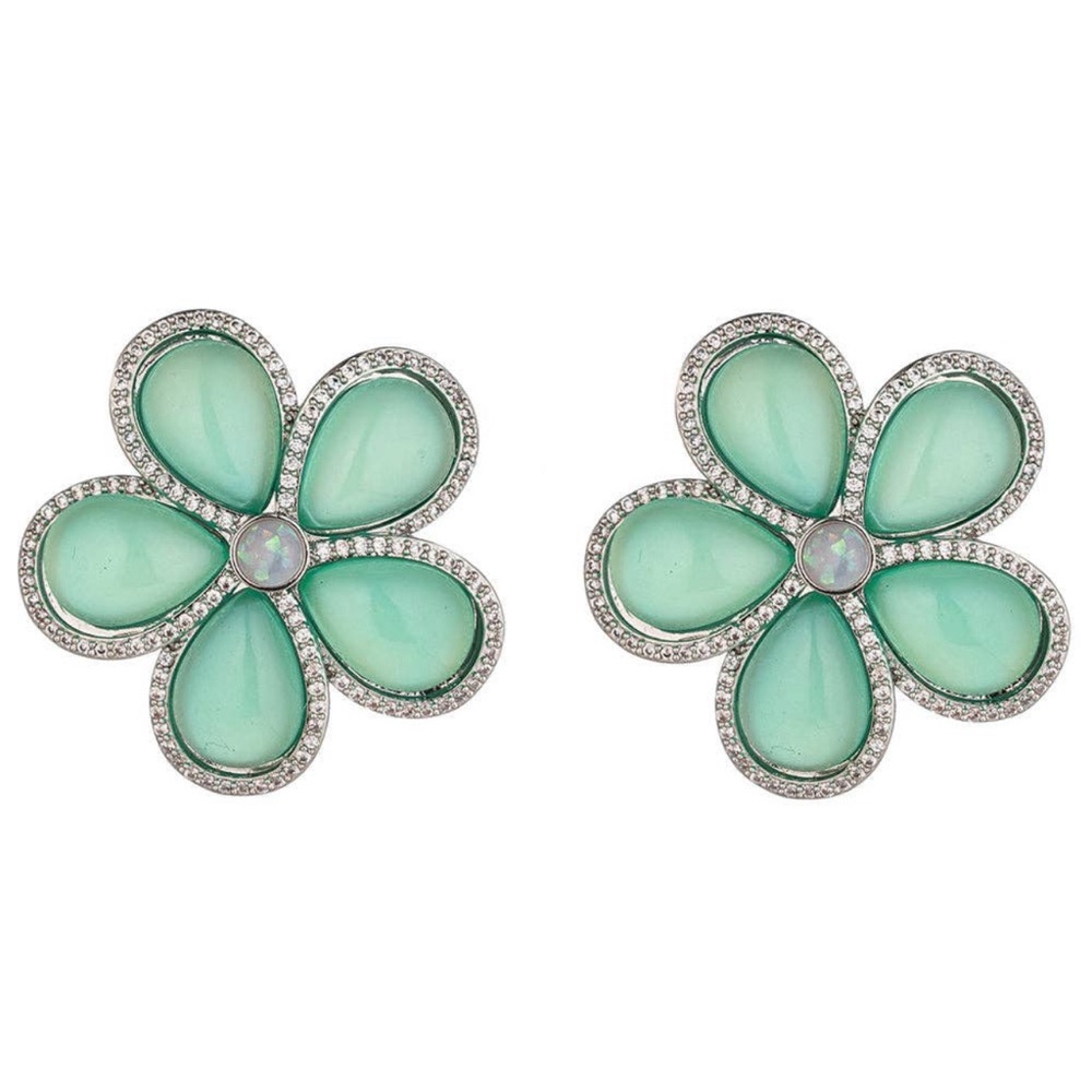 Eye Candy Green Flower‎ Earrings BNWT